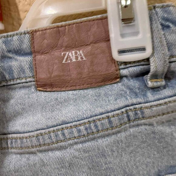 Size 4 Zara jeans - Picture 4 of 4
